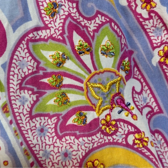 Robert Graham Button up Floral Shirt - Picture 8 of 8